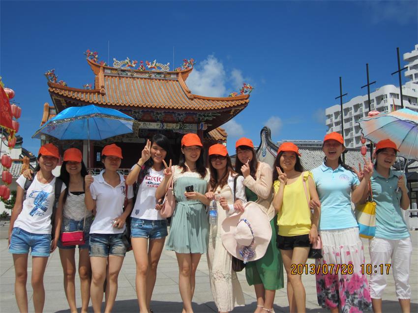 2013年純水一號公司團(tuán)隊(duì)惠州巽寮灣旅游活動